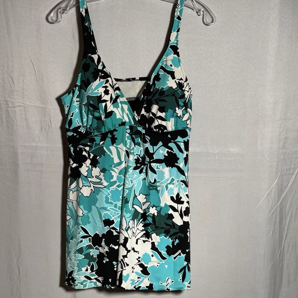 Paradise Bay Plus Size 16 Swim Dress Black White Teal Floral One Piece Vacation